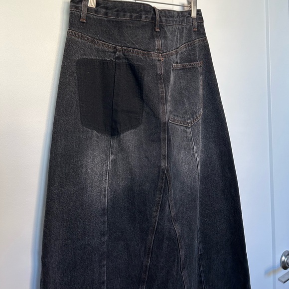 Denim Midi Maxi Skirt Revolve Size 8 - Picture 6 of 7